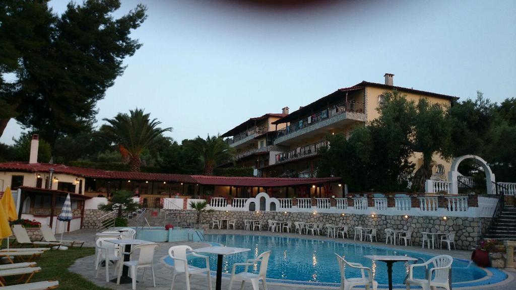 Kassandra Bay Chalkidiki Exterior photo